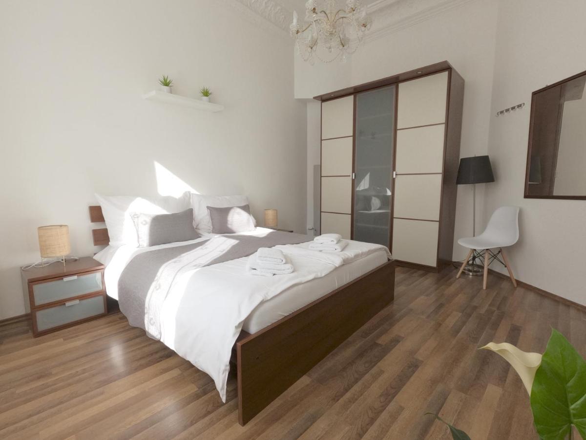 Three Rings Apartments Карлові Вари Екстер'єр фото
