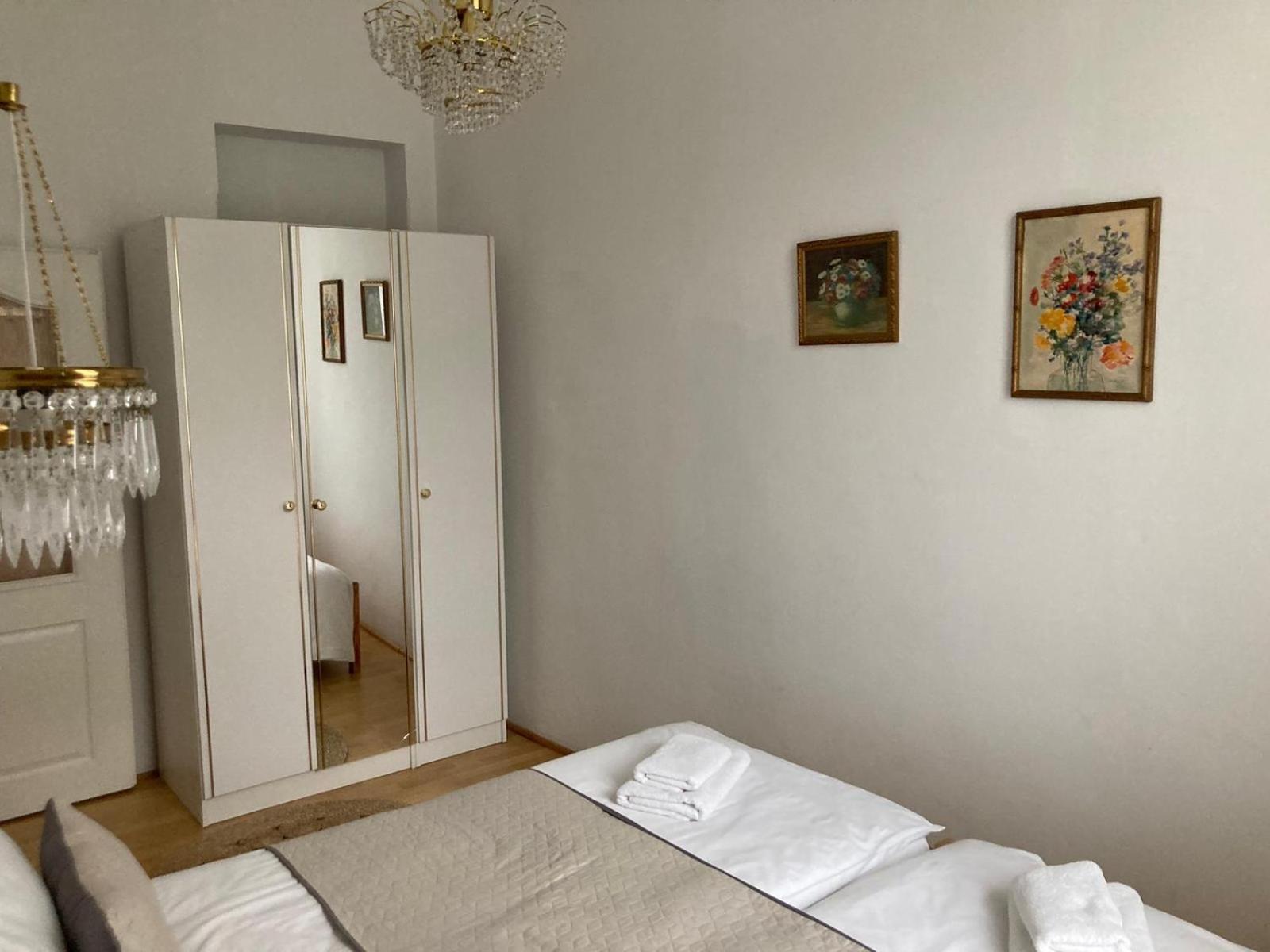 Three Rings Apartments Карлові Вари Екстер'єр фото